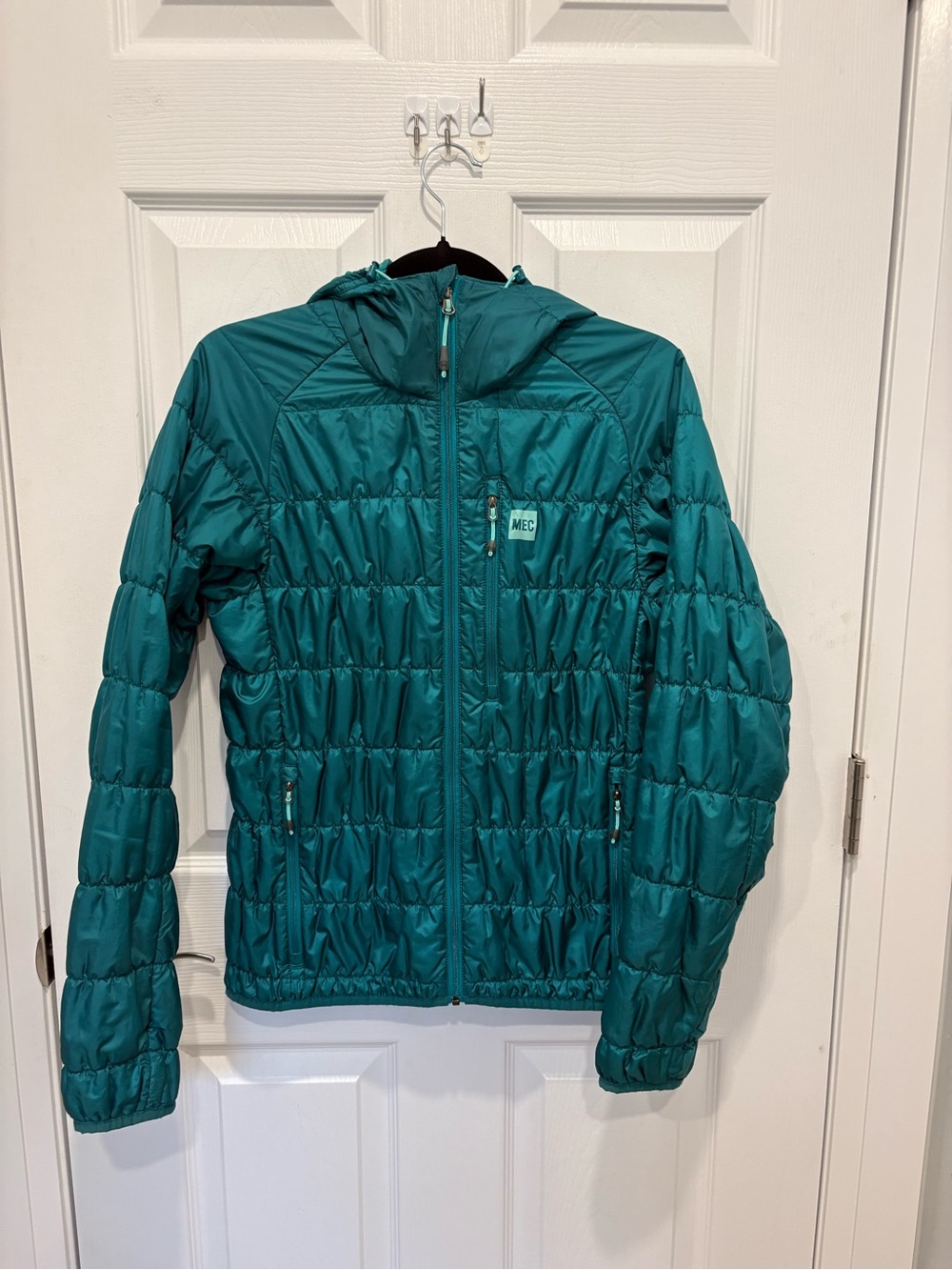 MEC Teal Hooded Woman’s Puffer Jacket